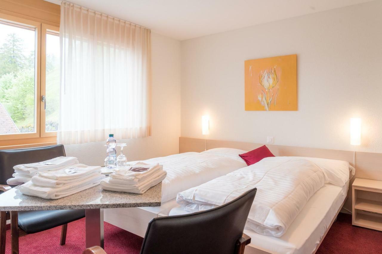Auszeit-Hotel Z Aeschiried Aeschi Bei Spiez Habitación foto
