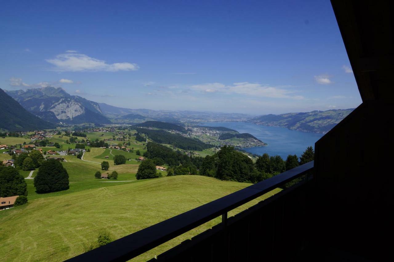 Auszeit-Hotel Z Aeschiried Aeschi Bei Spiez Habitación foto